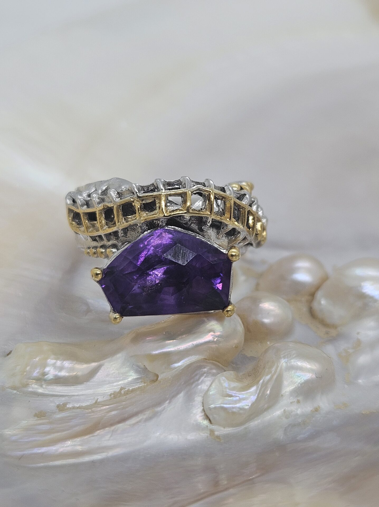 Anello Karmen in argento e ametista - immagine 2